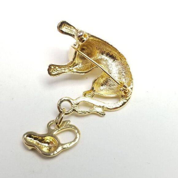 Vintage Cat and Mouse Shaped Brooch, Gold Tone, Rhinestone Eyes, Dangle Charm - Picture 4 of 5